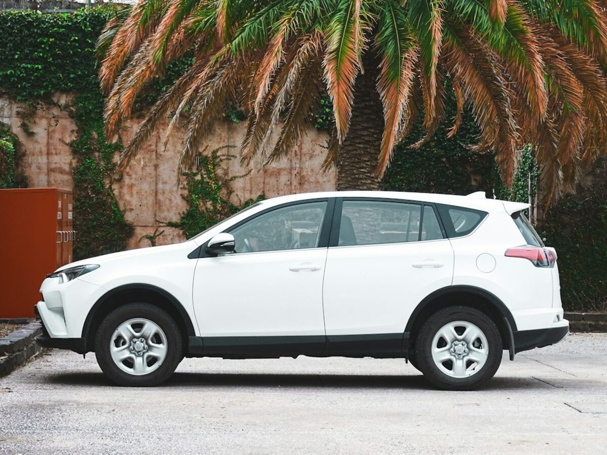 Family SUV 4x2 — 5 seats